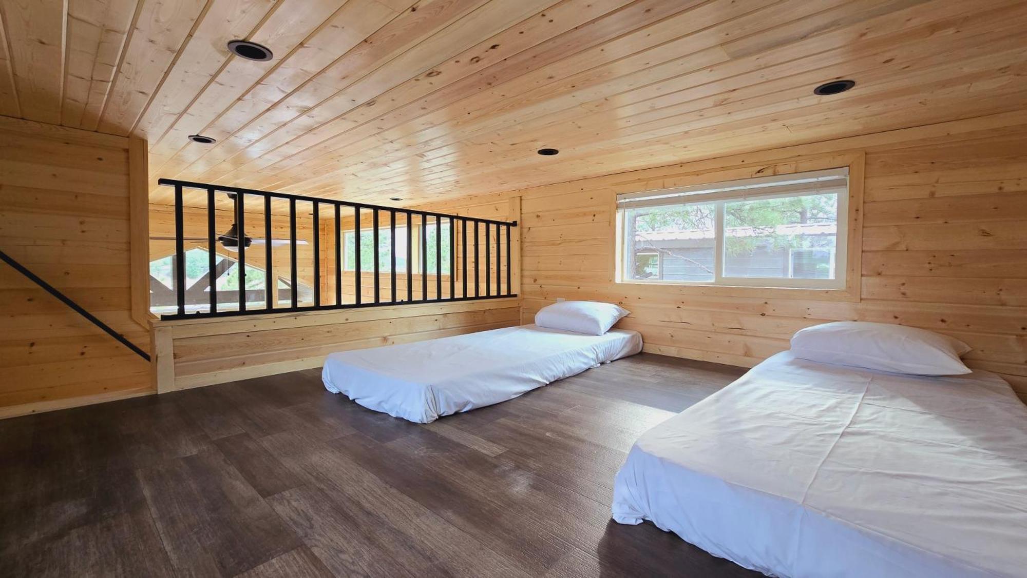 Cozy Cabin With Mountain View 6A Williams Exterior photo
